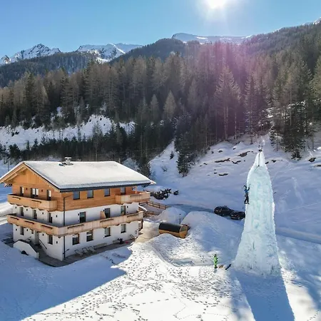 Nedererhof - Alpenrose Mit Gemeinschaftskueche Homestay Schmirn