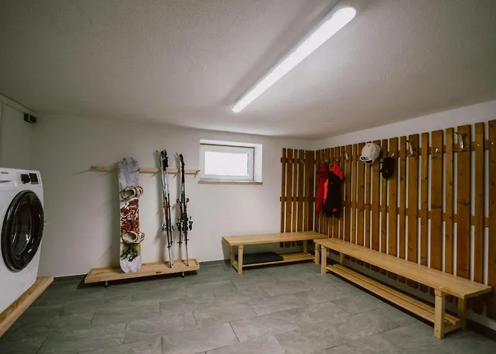 Nedererhof - Alpenrose Mit Gemeinschaftsküche Schmirn