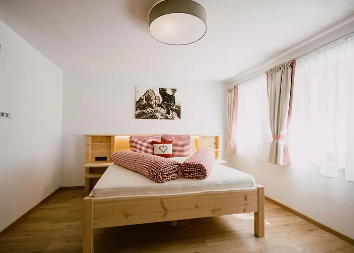 Nedererhof - Alpenrose Mit Gemeinschaftsküche Schmirn