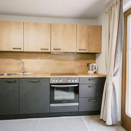 Privat bolig Nedererhof - Alpenrose Mit Gemeinschaftskueche Schmirn